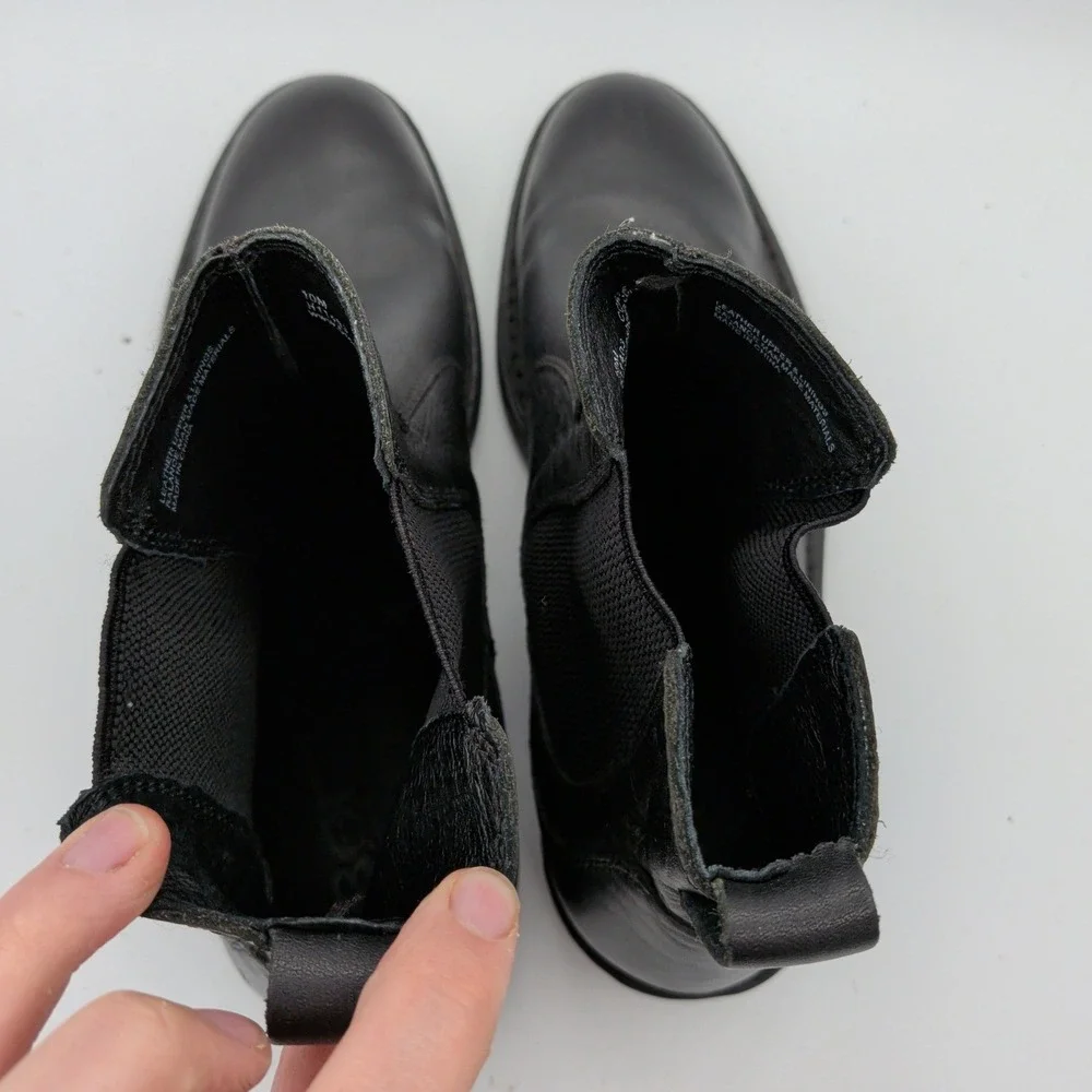 Born Mac Mens H11403 Black Leather Chelsea Boots Round Toe Lug Sole Size 10M